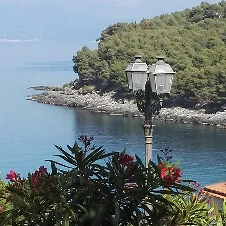 La Terrazza Al Civico 20 *